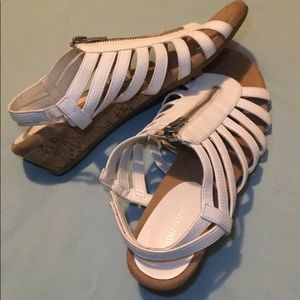 Open toed sandals